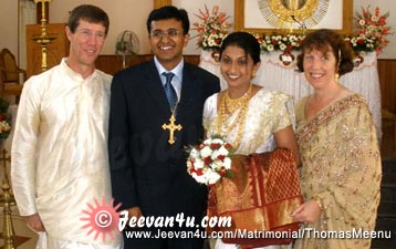 Thomas Meenu Wedding Albums